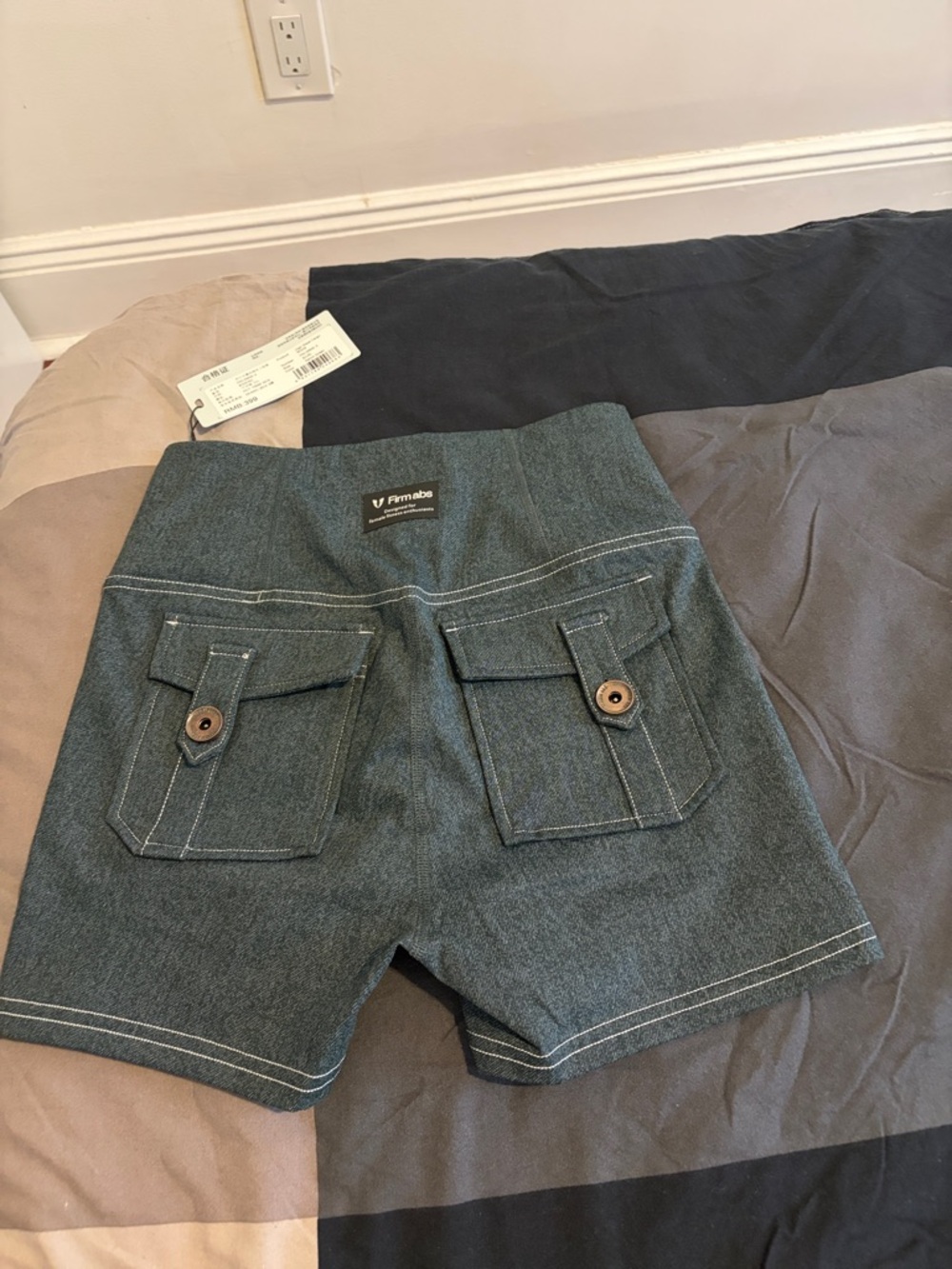 Firmabs Women’s High Waisted Cargo Shorts Size small Denim Green - Picture 3 of 6